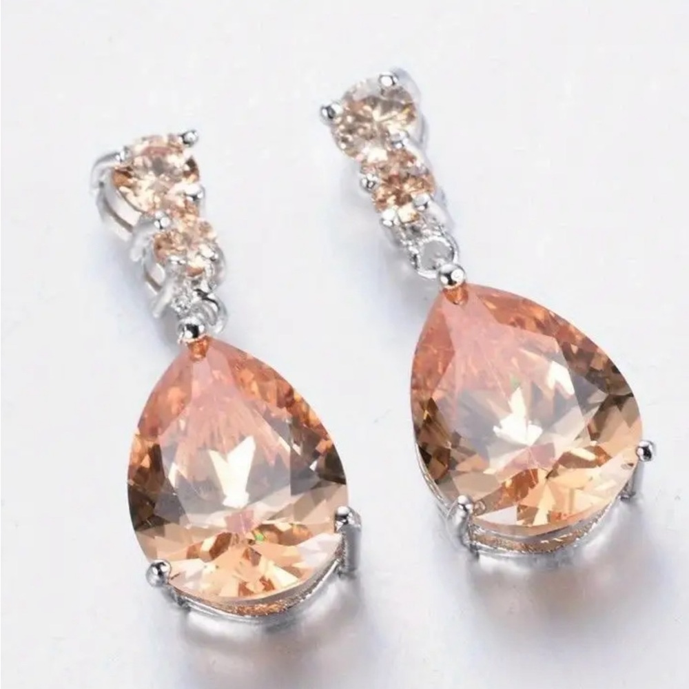 Beautiful Champagne Colored Teardrop Shaped Pierced Earrings